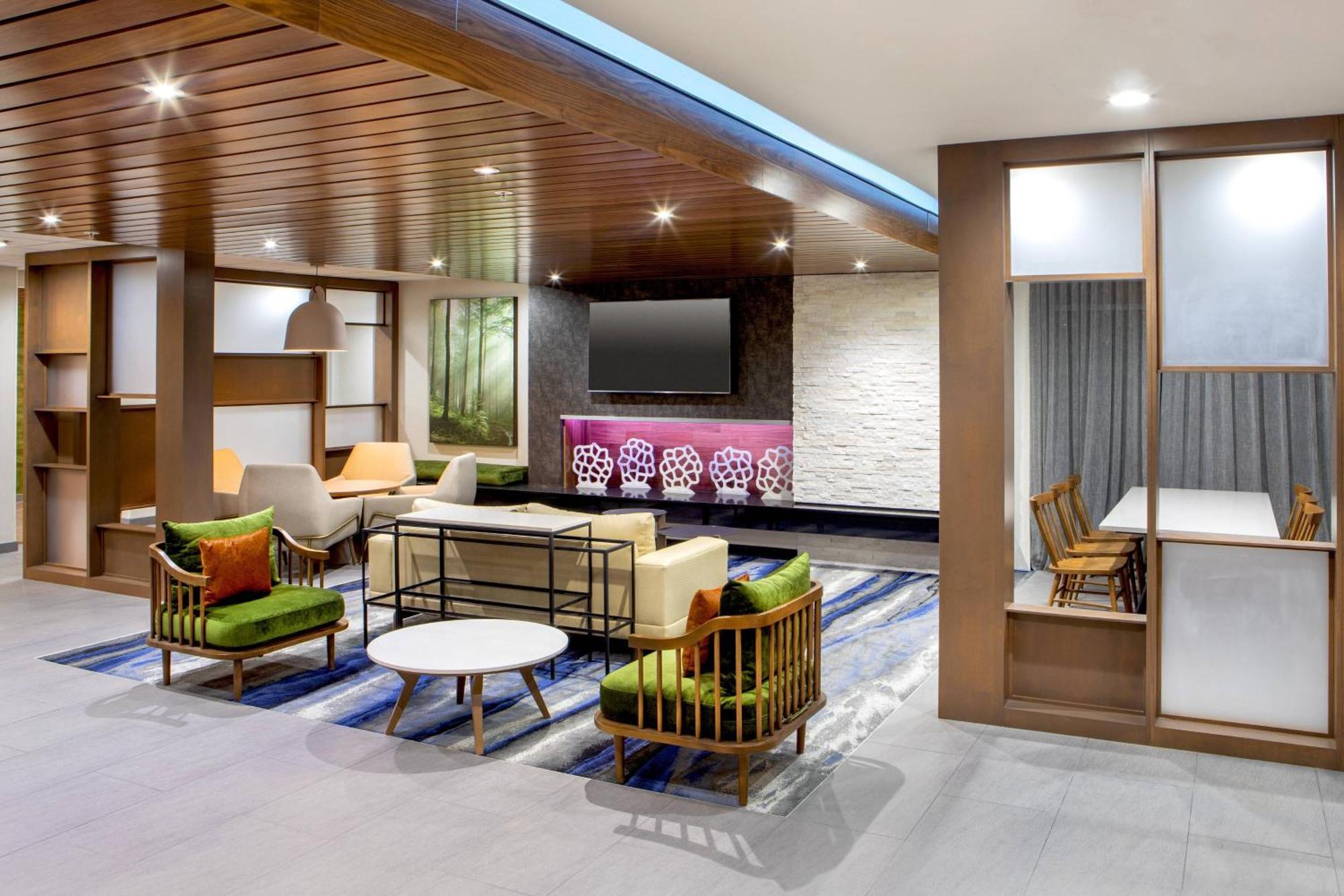 Fairfield Inn & Suites By Marriott Mcpherson Экстерьер фото